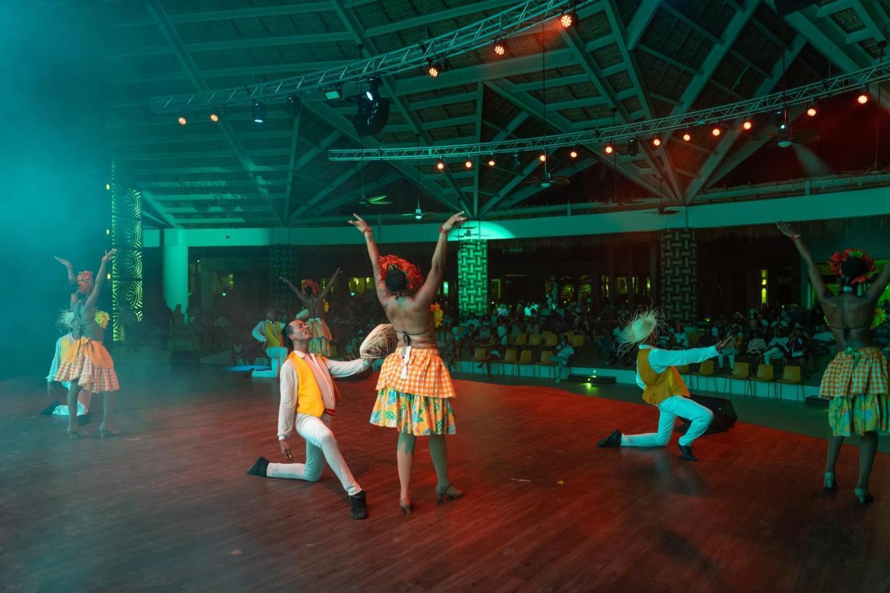 Caribe Deluxe Princess Punta Cana Esterno foto The 2007 opening ceremony of the 10th Asian Games